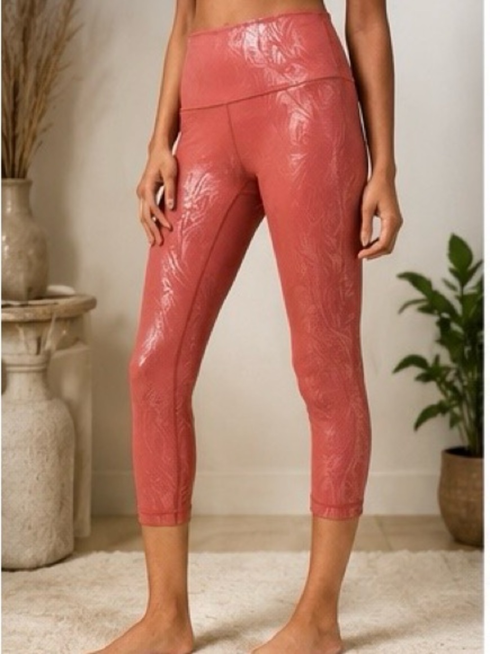 NWT Lululemon Wunder Under HR Crop 23” Shine Cranberry Pink Foil Size 4